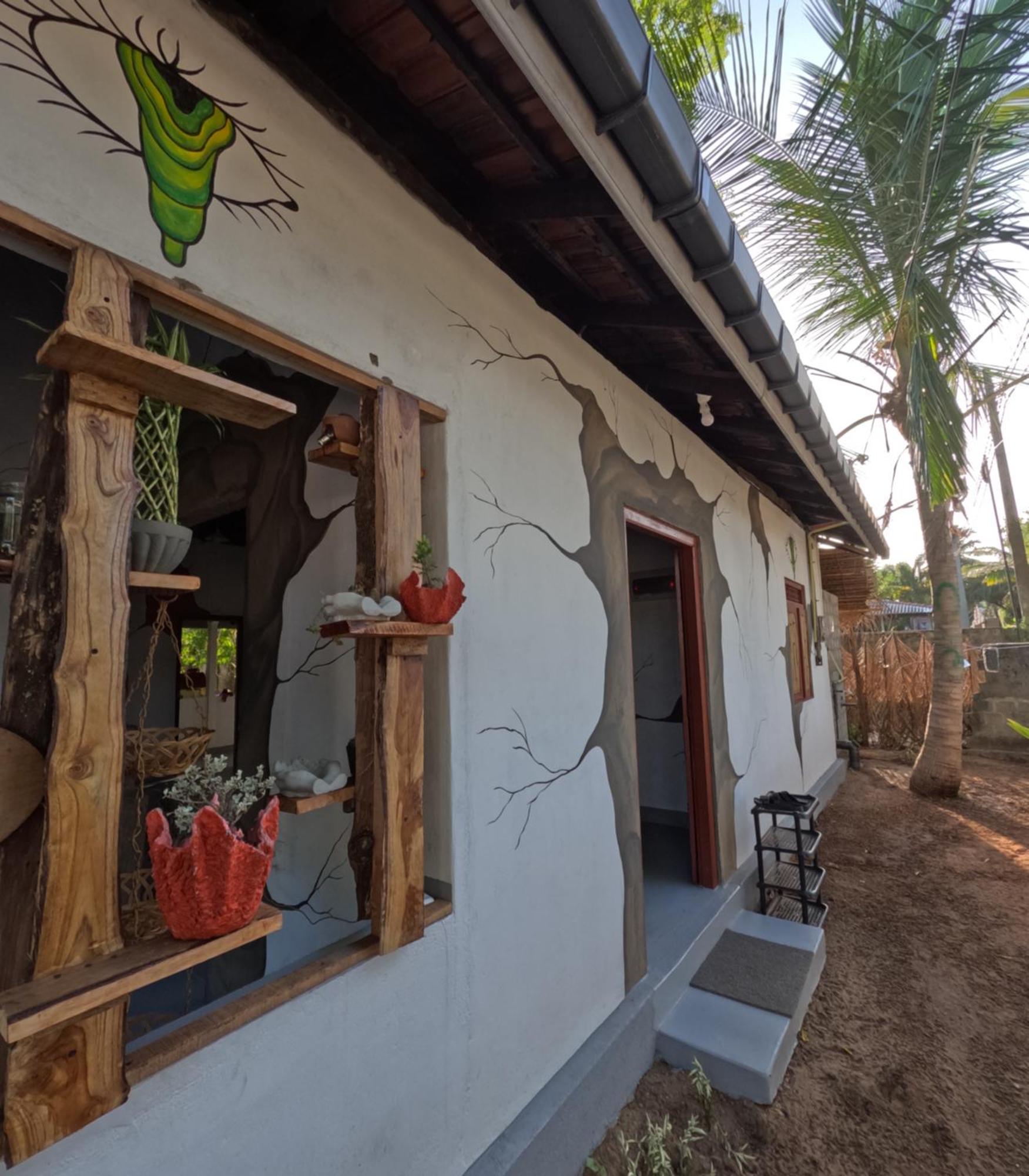 C U Hostel Trincomalee Eksteriør billede