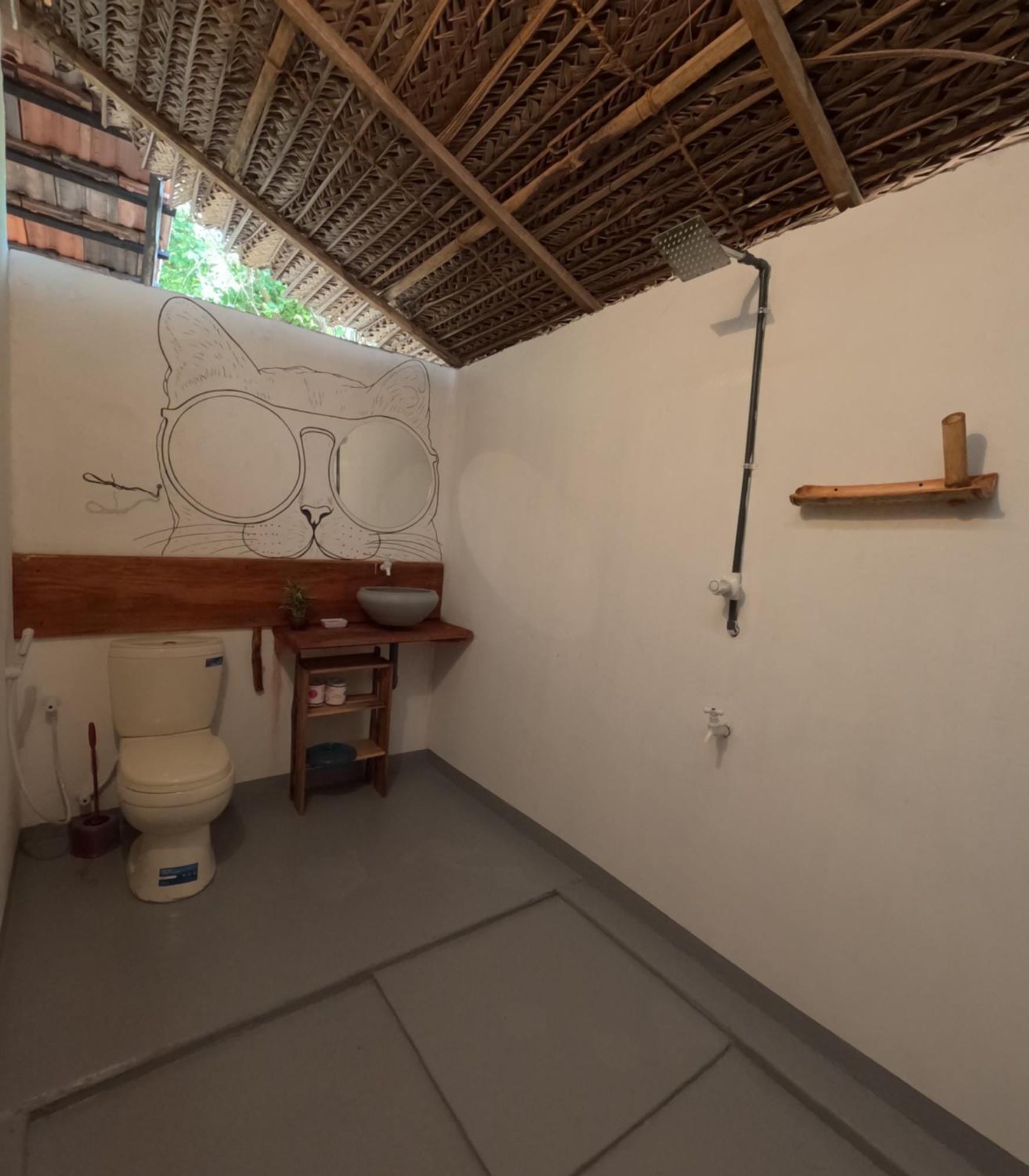 C U Hostel Trincomalee Eksteriør billede