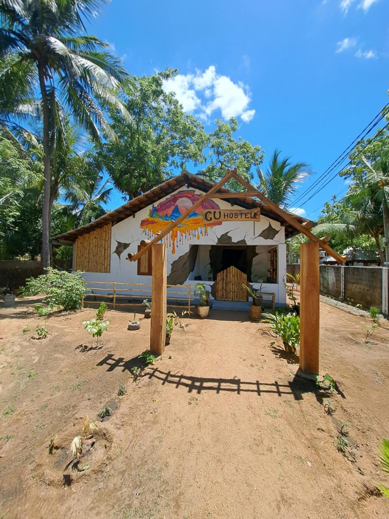 C U Hostel Trincomalee Eksteriør billede